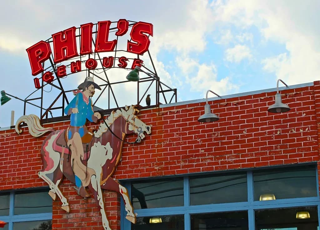 Phil's Ice House