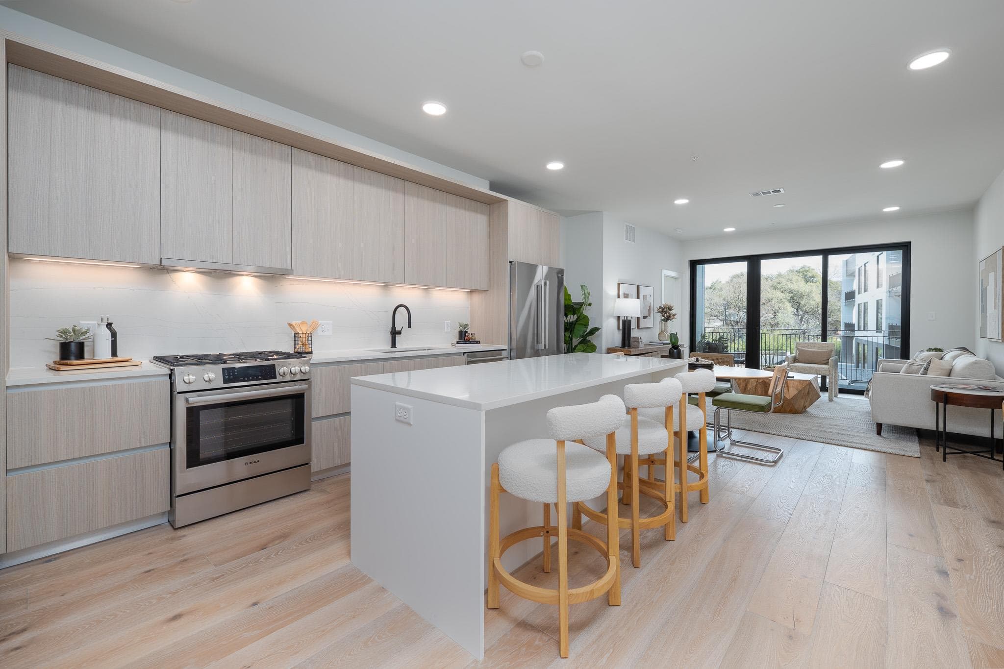 2209 S 1st St 237, Austin