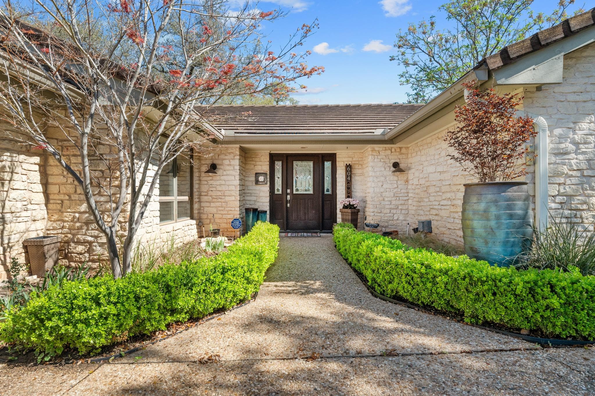 604 Rolling Green Dr, Lakeway, photo 1
