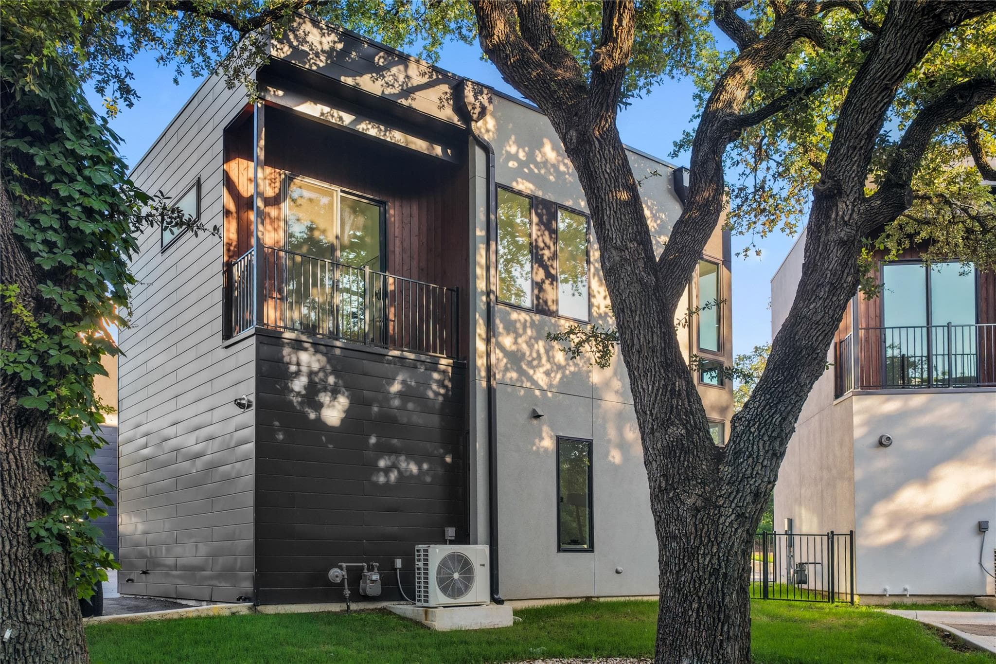219 Lessin Ln 15, Austin, photo 3