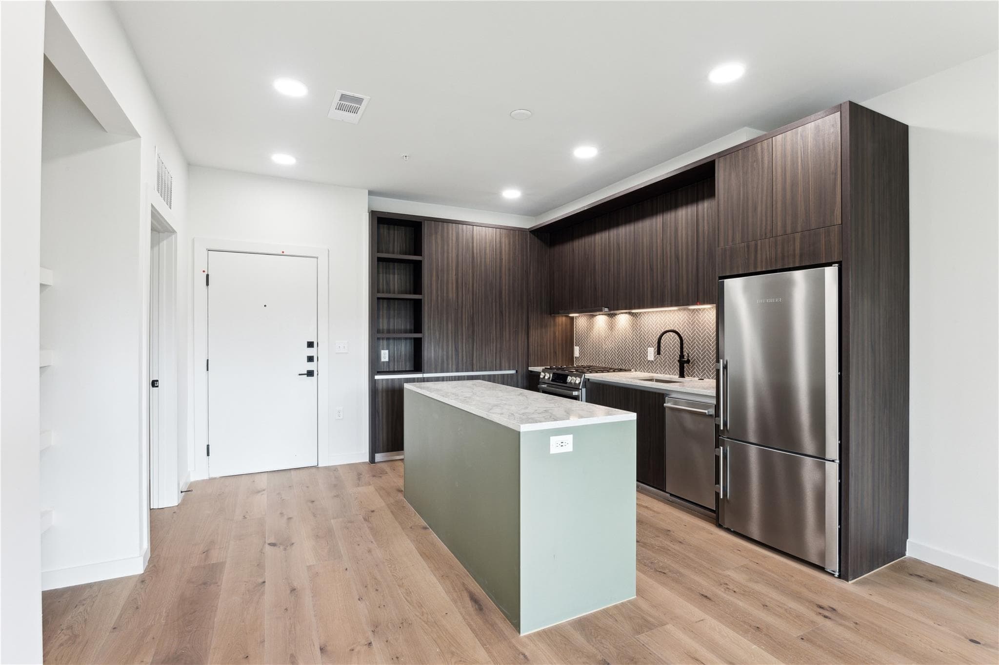 2209 S 1st St 217, Austin, photo 1